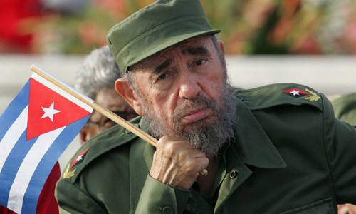 Nhà lãnh đạo Cuba Fidel Castro là một trong những lãnh đạo nổi tiếng bị  ám sát hụt nhiều nhất thế giới. Theo một tiết lộ, CIA đã có tới 638 lần ám sát hụt nhà lãnh đạo Fidel Castro.